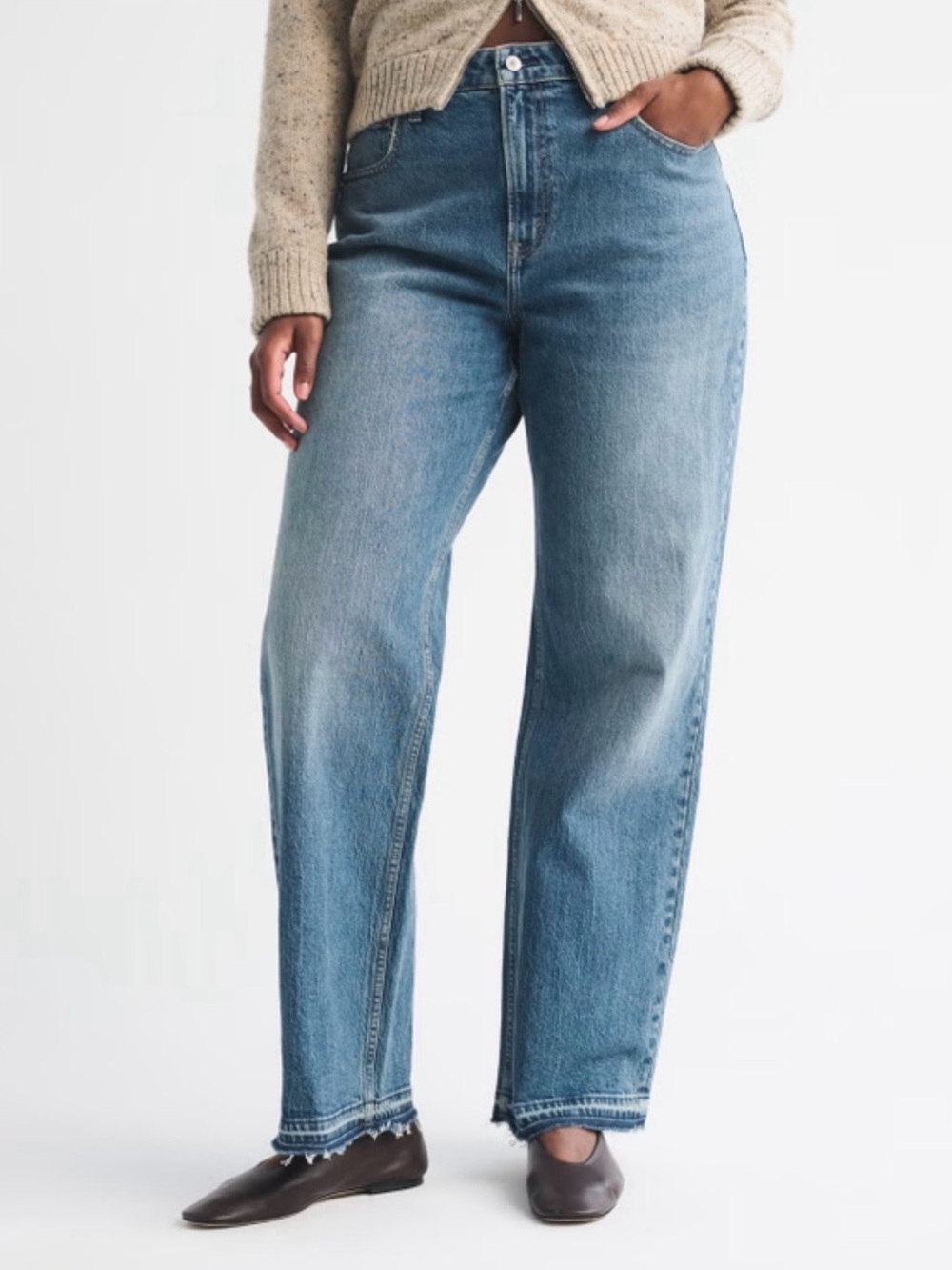 Abercrombie Curve Love High Rise 90s Relaxed Jeans Medium Let Down Hem Size 31